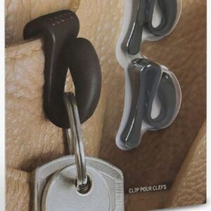 NEW - BAG KEY CLIP BLACK